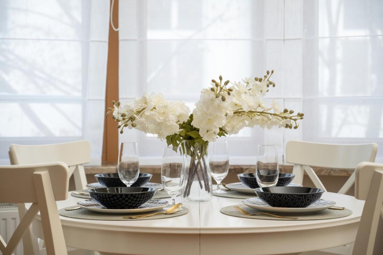 Aesthetic One Bedroom Apartment In Wroclaw By Noclegi Renters エクステリア 写真